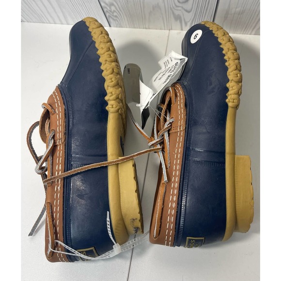 L.L. BEAN WOMEN'S BEAN BOOTS, RUBBER MOC Size 9 Wide - Picture 5 of 6